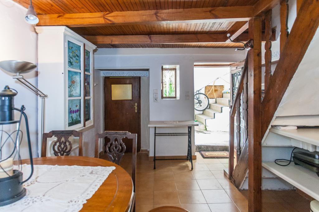 Вилла Nikita Traditional House Ханья Номер фото